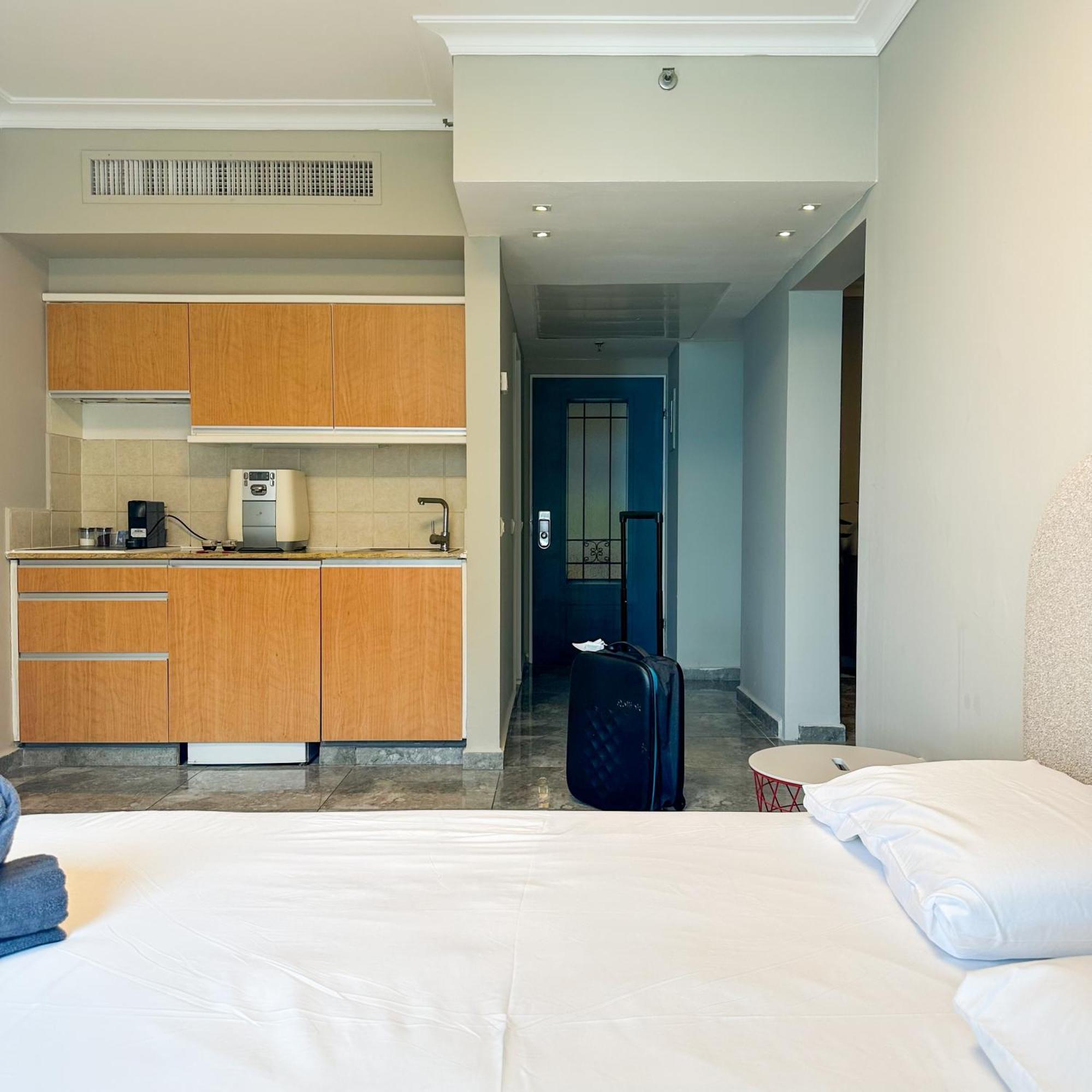 Apartment מגדל אלמוג - 