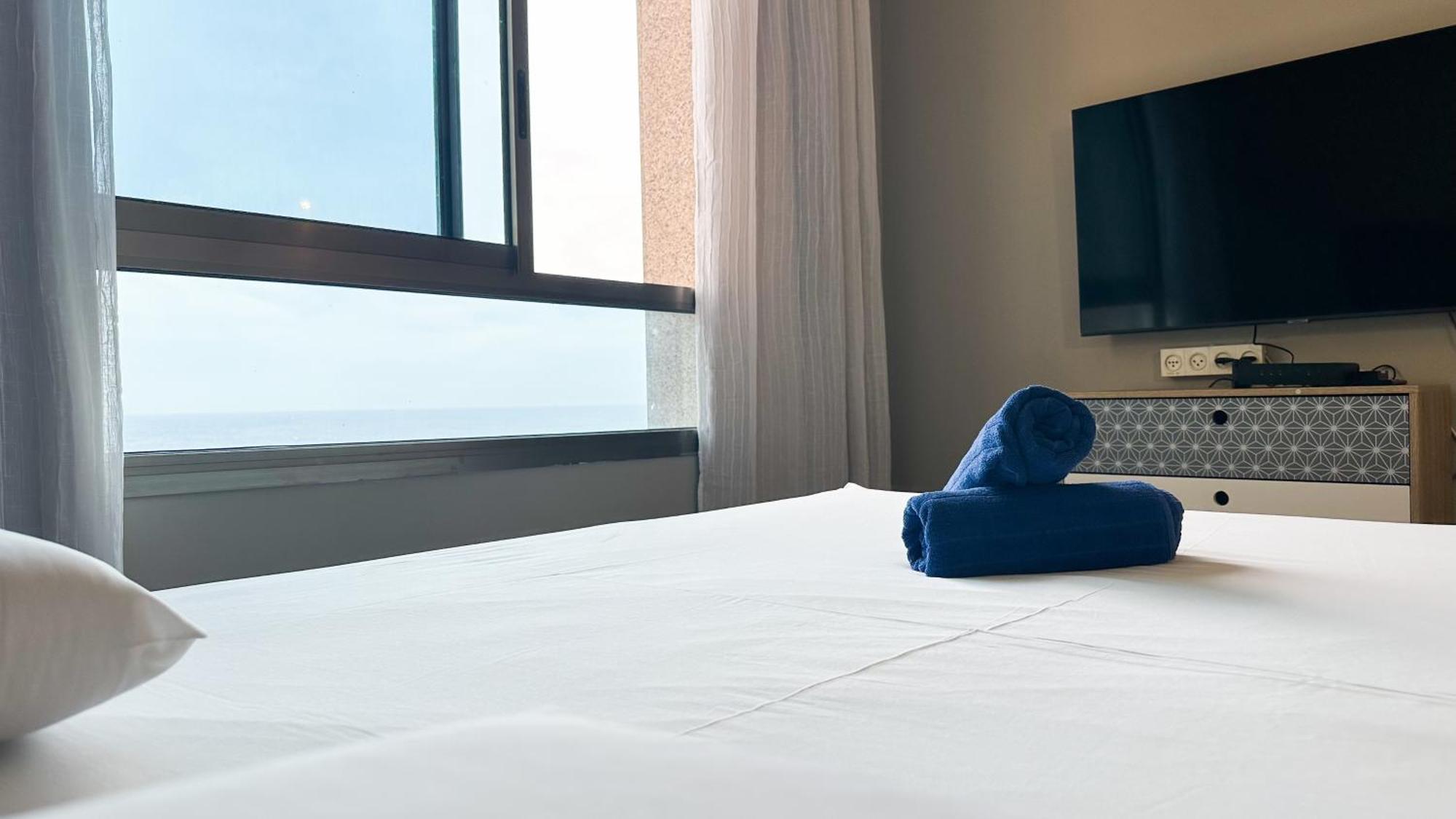 Apartment מגדל אלמוג - 