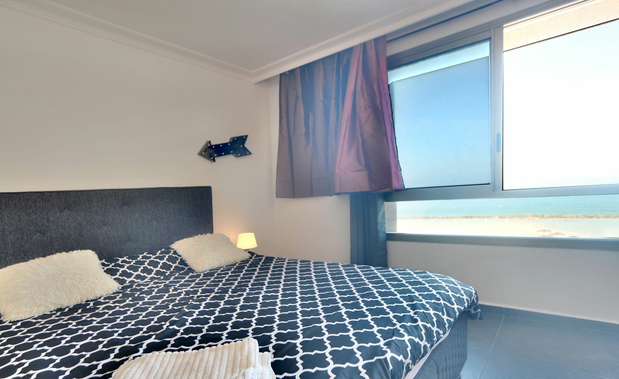 Apartment מגדל אלמוג - 
